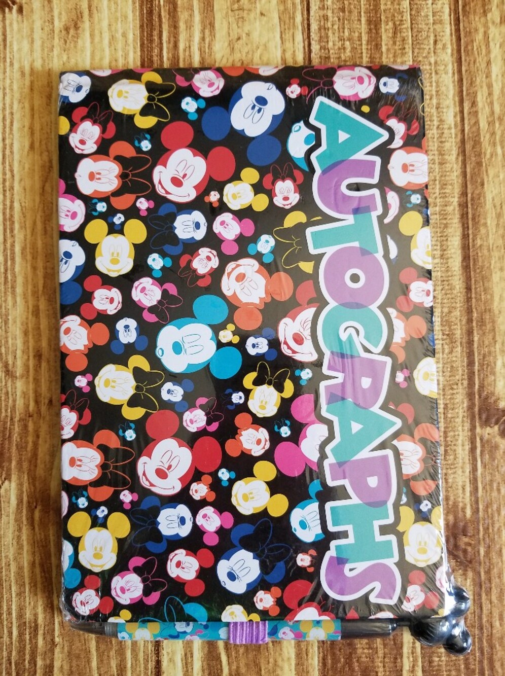Disney Parks Mickey Mouse Autograph Book and Pen Set Parks Souvenir Notebook NWT